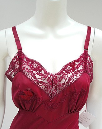 60S TOP FORM   RED ROSES SLIP 8